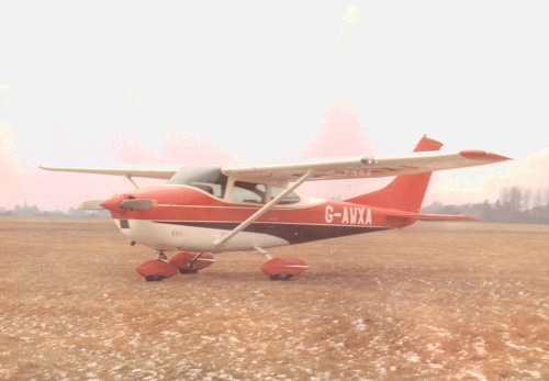 Unlike the earlier Piper aircraft, many of the Air Gregory Cessnas remained in their factory paint schemes. The company also began selling Cessnas, such as this Reims Cessna FR172F, G-AWXA, another 1969 purchase sold to a private owner in 1971.